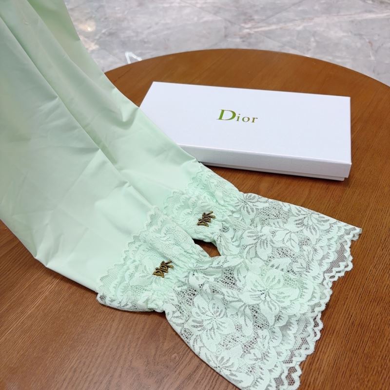 Christian Dior Ice Silk Sleeves